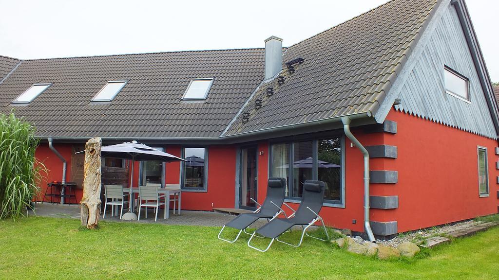 Rotes Haus Villa Brook Eksteriør bilde