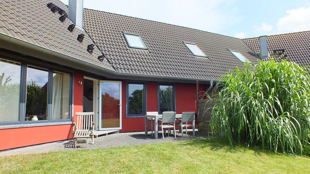 Rotes Haus Villa Brook Eksteriør bilde